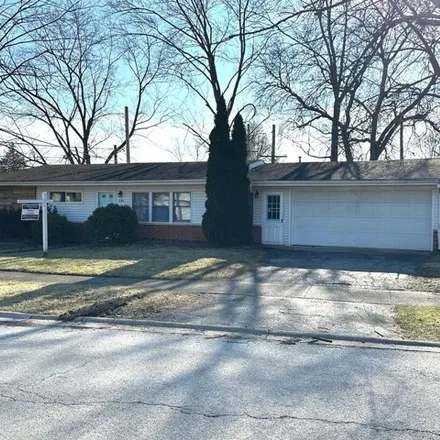 Buy this 4 bed house on 446 163rd Place in Calumet City, IL 60409