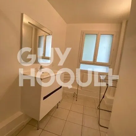 Rent this 2 bed apartment on 4 Rue Nungesser in 10000 Troyes, France