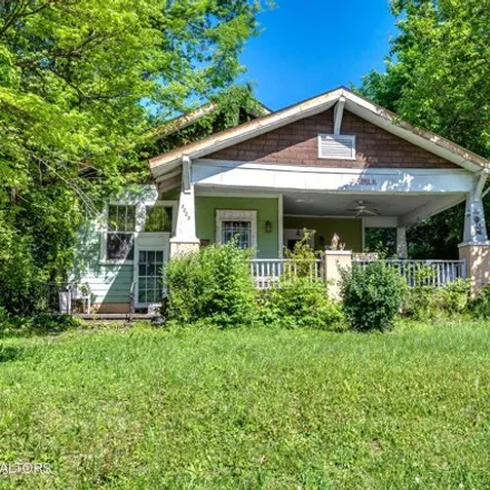 Image 3 - 3027 Martin Luther King Jr Avenue, Knoxville, TN 37914, USA - House for sale