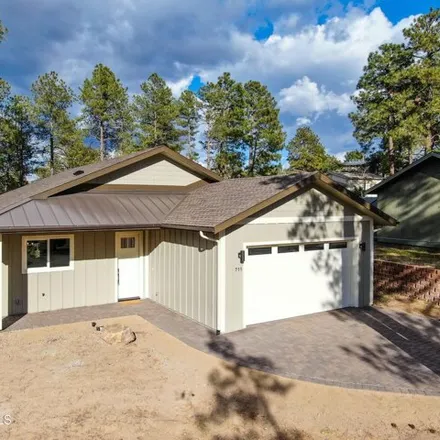 Buy this 3 bed house on 711 Paul Dr in Prescott, Arizona