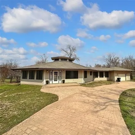 Buy this 3 bed house on South 558 Road in Cherokee County, OK 74451