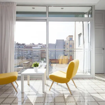 Image 7 - Carrer de Calàbria, 69, 08015 Barcelona, Spain - Apartment for rent