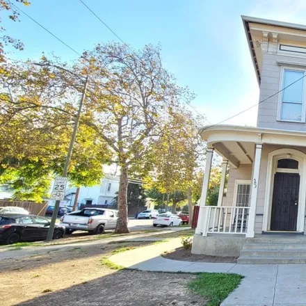 Buy this 5 bed duplex on 503 North 4th Street in San Jose, CA 95112