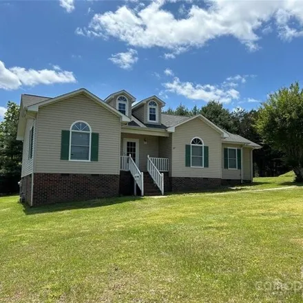 Buy this 3 bed house on 779 Severt Circle in Heritage Hills, Lenoir