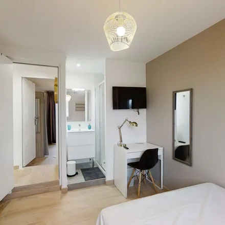Rent this 1 bed apartment on 18 Avenue des Mazades in 31200 Toulouse, France