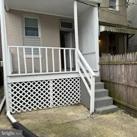 Image 5 - 2214 Ruskin Avenue, Baltimore, MD 21217, USA - House for sale
