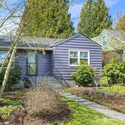 Buy this 3 bed house on 10715 Dayton Avenue North in Seattle, WA 98133