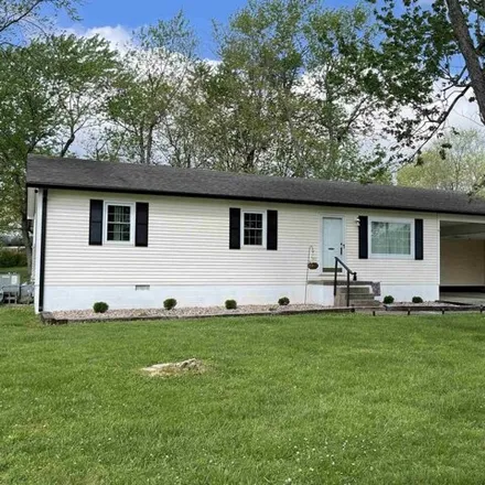 Buy this 4 bed house on 1099 Williams Street in Mayfield, KY 42066