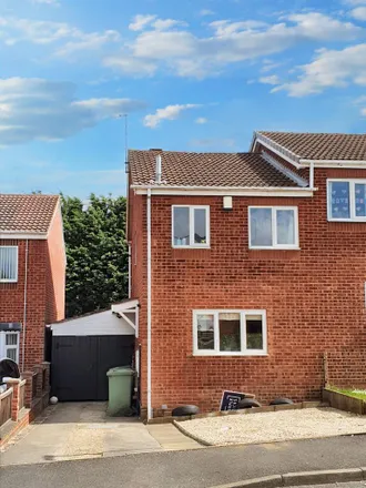 Rent this 2 bed house on Middlegate Field Drive in Hodthorpe, S80 4NF