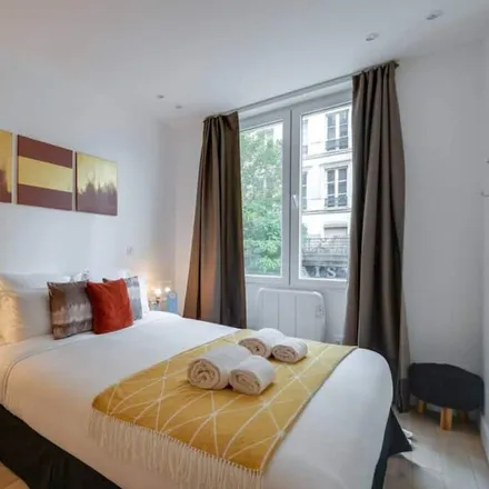 Image 8 - Rue Saint-Denis, 75001 Paris, France - Apartment for rent