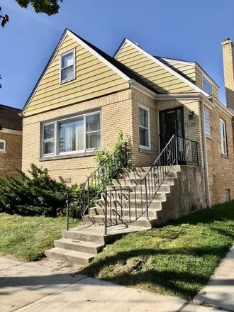 Buy this 4 bed house on 6462 North Newark Avenue in Chicago, IL 60714