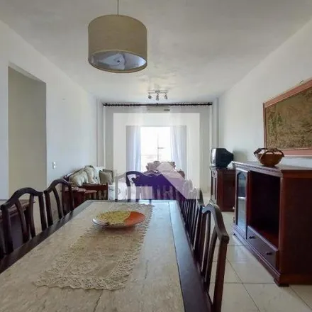 Rent this 4 bed apartment on Posto 5 Corpo de Bombeiros Guarda-Vidas in Avenida Presidente Castelo Branco, Tupi