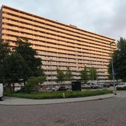 Rent this 3 bed apartment on Debeijeflat in Debijeweg, 3069 EX Rotterdam
