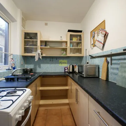 Rent this 3 bed apartment on 280 Tiverton Road in Selly Oak, B29 6BY