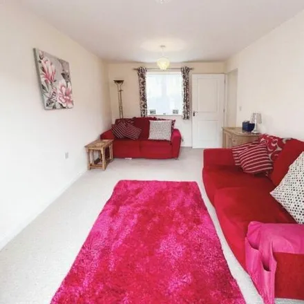 Image 2 - Sanders Close, Stratton St Margaret, SN2 7AE, United Kingdom - Townhouse for sale