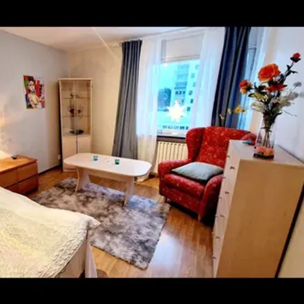 Rent this 1 bed room on Oxelvägen in Älta, Sweden
