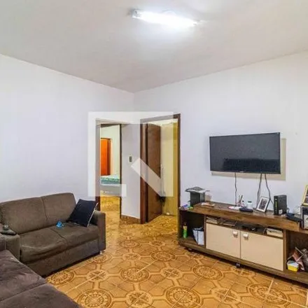 Buy this 2 bed house on Rua Doutor Artur Neiva 344 in Rio Pequeno, São Paulo - SP