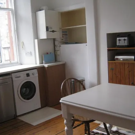 Image 4 - 31 Lochrin Place, City of Edinburgh, EH3 9QT, United Kingdom - Apartment for rent