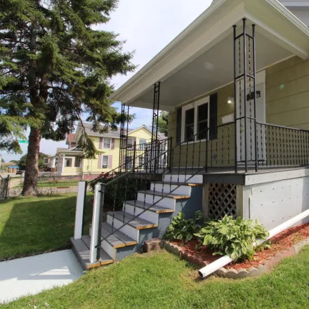 Buy this 2 bed house on 1601 57th Street in Kenosha, WI 53140