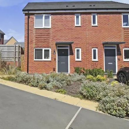 Buy this 3 bed duplex on Pease Close in Danesmoor, S45 9FE