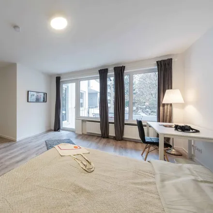 Rent this 3 bed room on Multi-Discount in Martin-Behaim-Straße, 81373 Munich