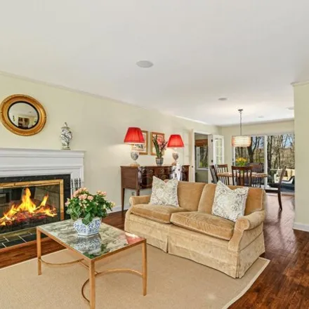 Image 5 - 55 Parish Road, New Canaan, CT 06840, USA - House for sale