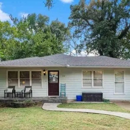Rent this 1 bed house on 2708 Evergreen Street Southeast in Huntsville, AL 35801