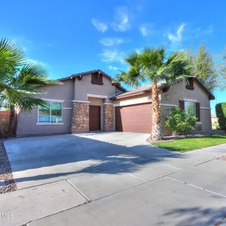 Rent this 3 bed house on 861 East Cherry Hills Drive in Chandler, AZ 85249