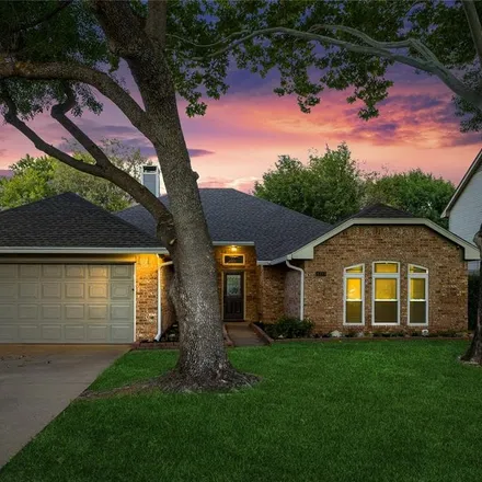 Rent this 3 bed house on 4333 Kenwood Drive in Grapevine, TX 76051