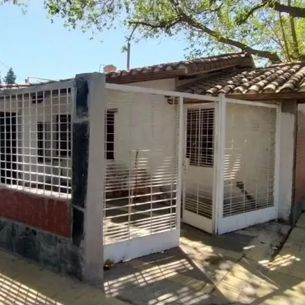 Rent this 2 bed house on Bernardo Houssay 148 in Departamento Capital, M5539 KTR Mendoza