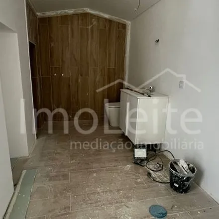 Image 3 - Rua Doutor António Luís Gomes, 4000-274 Porto, Portugal - Apartment for rent
