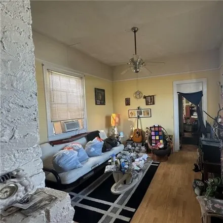 Image 3 - 1722 Paul Morphy Street, New Orleans, LA 70119, USA - House for sale