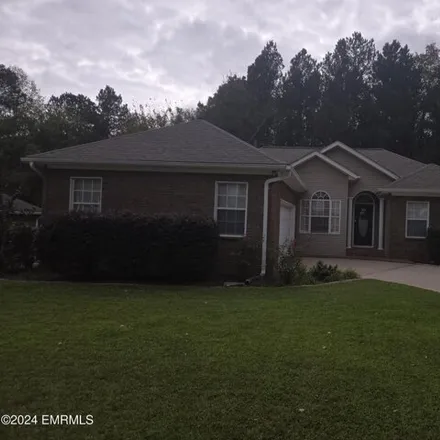 Rent this 3 bed house on 2709 56th St in Meridian, Mississippi