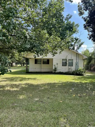 Buy this 3 bed house on 3929 Ridgway Road in Pine Bluff, AR 71603