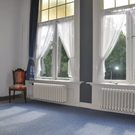 Rent this 1 bed apartment on Mr. H. Enschedéweg 26 in 2111 EB Aerdenhout, Netherlands