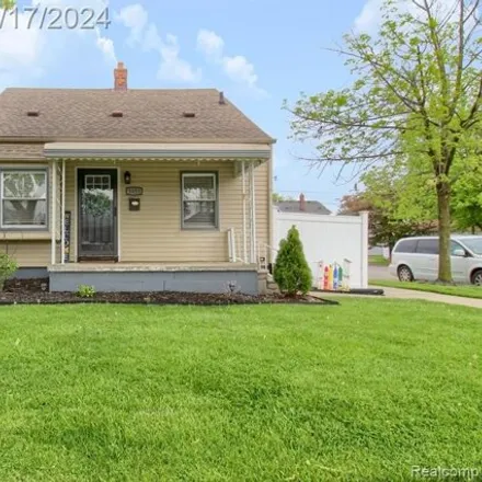 Buy this 3 bed house on 2080 Maple Street in Wyandotte, MI 48192