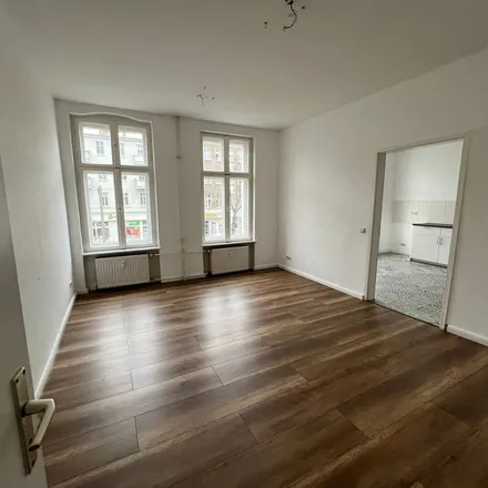 Rent this 5 bed apartment on Berliner Allee 70 in 13088 Berlin, Germany