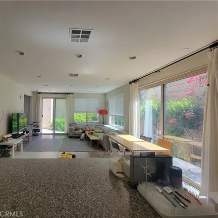 Image 4 - 59 Visionary, Irvine, CA 92618, USA - House for rent
