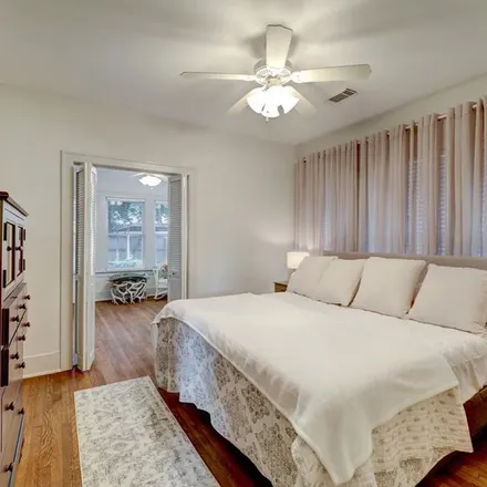 Rent this 3 bed apartment on 2505 Elmen Street in Houston, TX 77019