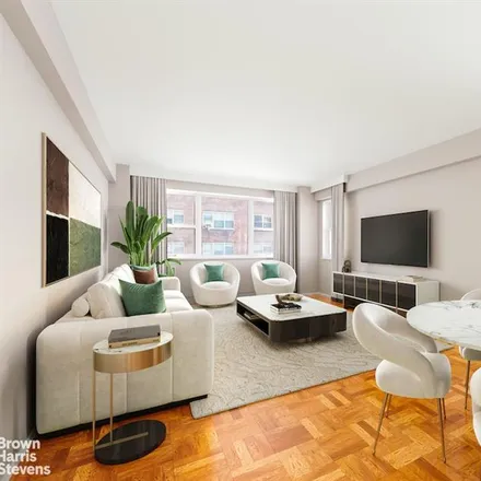 Buy this studio apartment on 35 PARK AVENUE 11A in New York