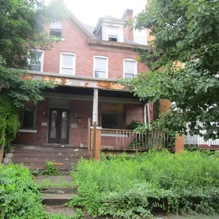 Buy this studio duplex on 410 Whitney Avenue in Wilkinsburg, PA 15221
