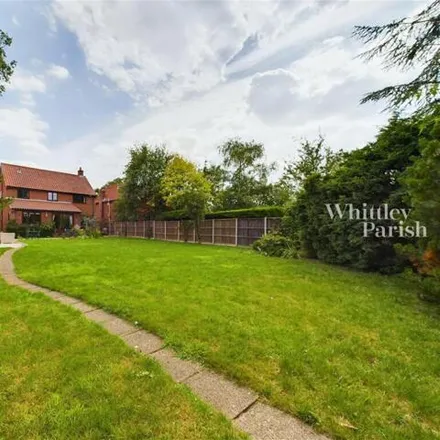 Image 1 - 8 High Green, Aslacton, NR15 2HN, United Kingdom - House for sale