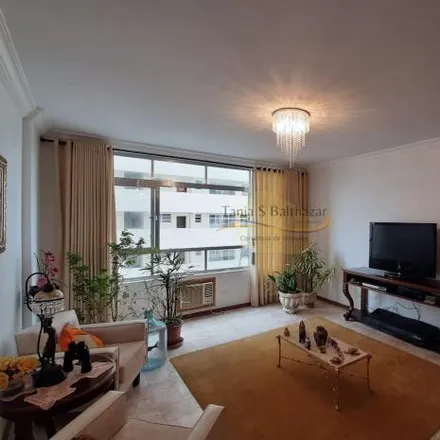 Buy this 3 bed apartment on Avenida Presidente Wilson in Pompéia, Santos - SP