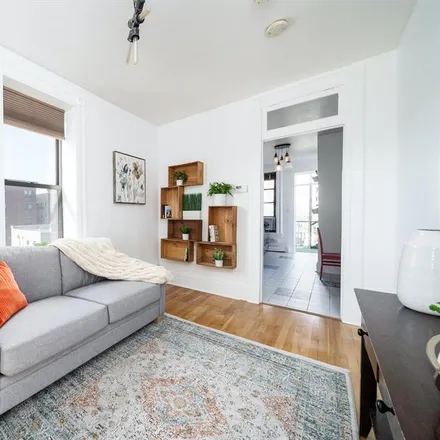 Image 2 - 608 Madison St 7 In Hoboken - Apartment for sale