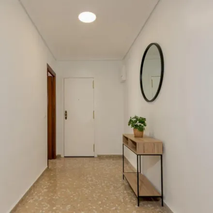 Image 6 - Carrer de Callosa d'en Sarrià, 15, 46007 Valencia, Spain - Apartment for rent