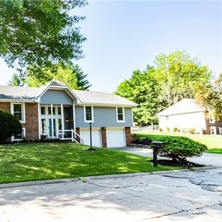 Buy this 4 bed house on 4930 Woodfield Drive in St. Joseph, MO 64506