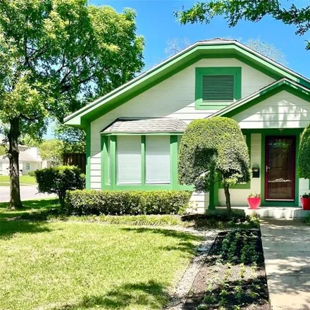 Buy this 3 bed house on 6107 Goliad Avenue in Dallas, TX 75214