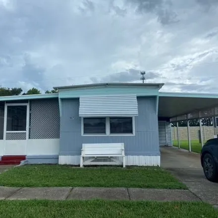 Buy this 1 bed house on 918 Reed Canal Road in South Daytona, FL 32119