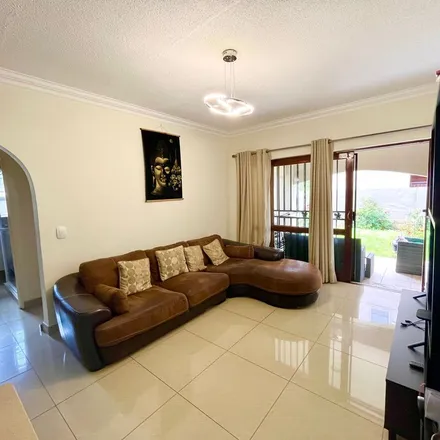 Image 4 - 12 Concourse Crescent, Paulshof, Sandton, 2062, South Africa - Apartment for rent