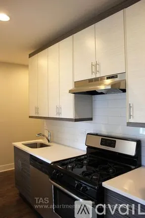 Rent this 2 bed apartment on 3919 N Janssen Ave
